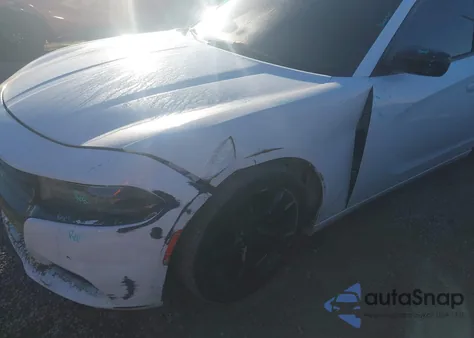 2016 Dodge Charger Se z USA, uszkodzony, nr VIN 2C3CDXBG8GH216063